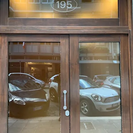 아파트 Centralflats 195 Private 바리